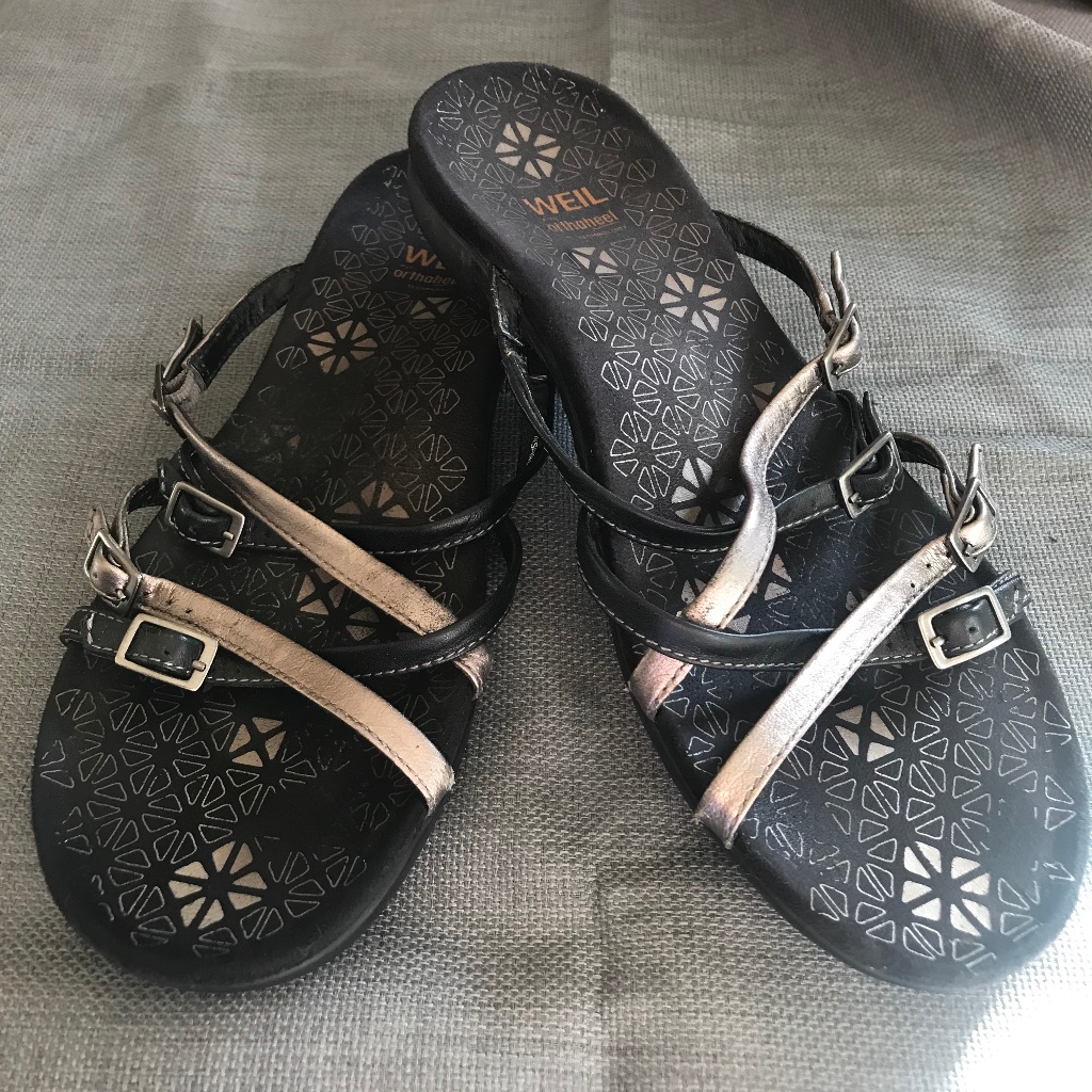 Womens Weil Orthaheel Sandals